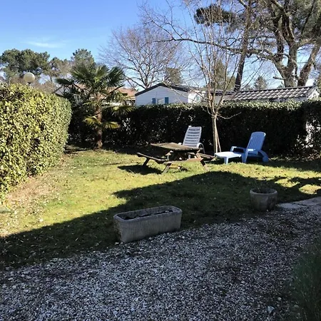 Résidence Les Jardins Du - 231 - évadez-vous Dans Ce Au Cœur D’un Parc Résidentiel Mae-8243 Chalet